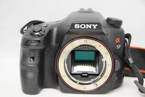 SONYソニーα57 SLT-A57Y ダブルズームレンズキットの買取価格 | カメラ